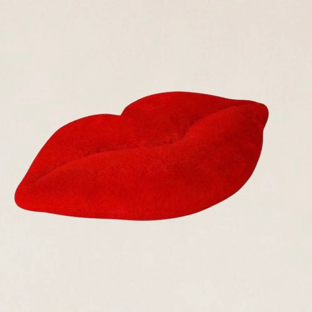 Target Red Lips Plush Faux Fur Toss Pillow Valentines Day Decor 10x18